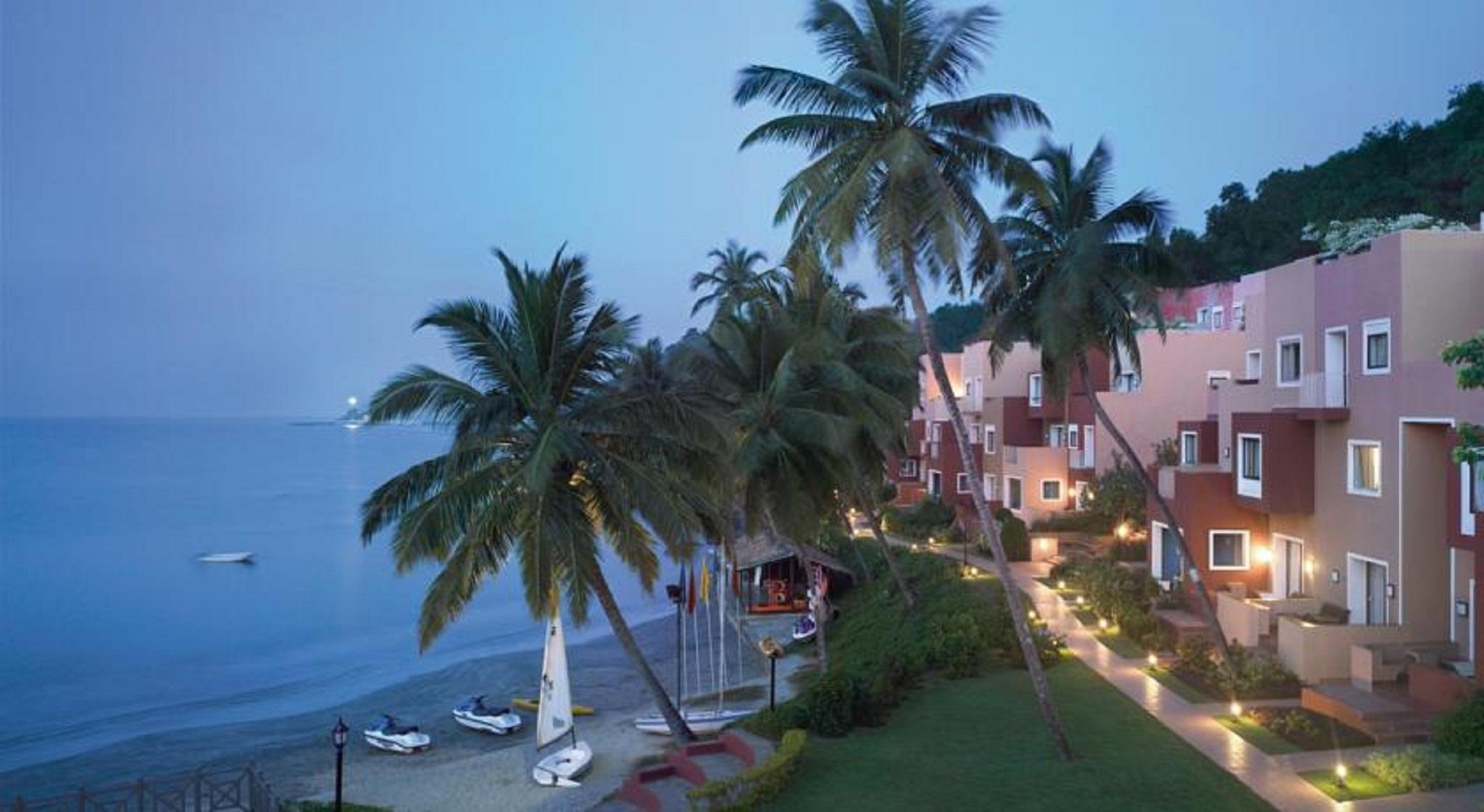Cidade De Goa - IHCL SeleQtions Santa Cruz Buitenkant foto A view of the beach at the resort