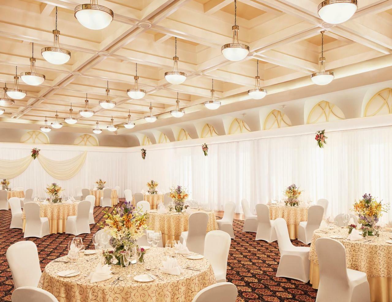 Cidade De Goa - IHCL SeleQtions Santa Cruz Buitenkant foto The Grand Ballroom